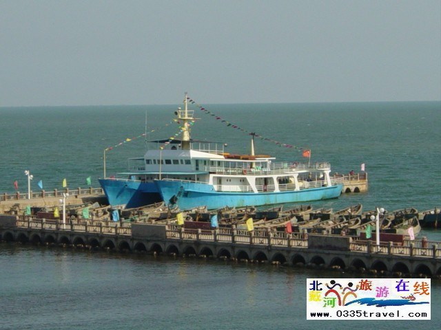 北戴河長(zhǎng)城號(hào)海上游船