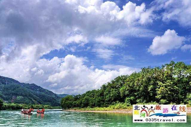 東戴河永安峽谷漂流