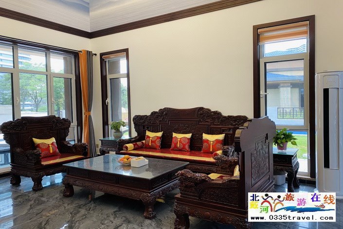 東戴河近海別墅(輕奢泳池小院)咨詢與i的那個(gè)電話18633570222 15703350808