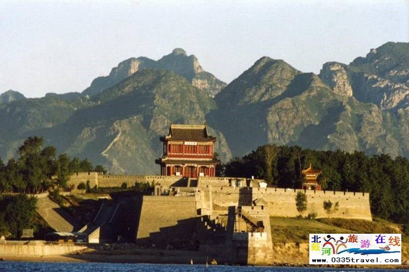 超值“山海關(guān)十年暢游卡”（包含天下第一關(guān)、老龍頭、角山、長(zhǎng)壽山、孟姜女廟等九大景區(qū)）