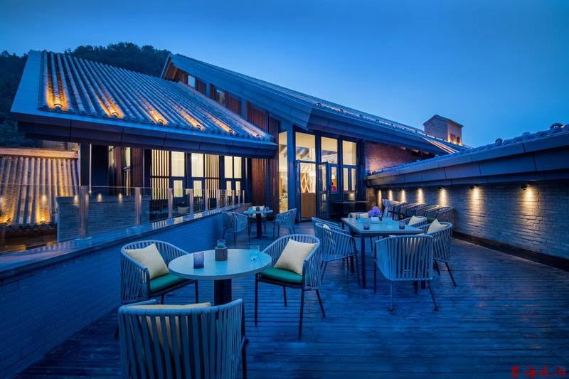 承德金山嶺長(zhǎng)城大酒店咨詢預(yù)定電話18633570222 15703350808 承德金山嶺長(zhǎng)城大酒店咨詢預(yù)定電話18633570222 15703350808