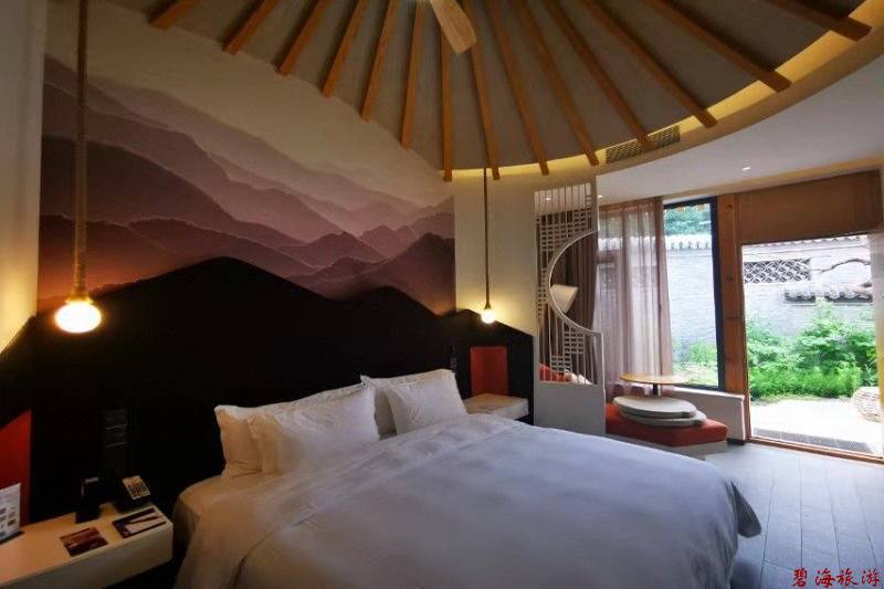 承德金山嶺長(zhǎng)城大酒店咨詢預(yù)定電話18633570222 15703350808 承德金山嶺長(zhǎng)城大酒店咨詢預(yù)定電話18633570222 15703350808