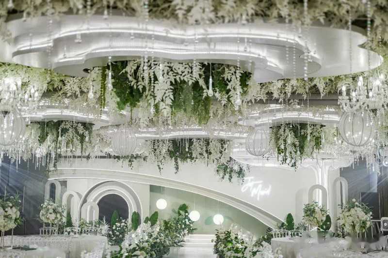 秦皇島禧宴婚禮酒店預(yù)定專線18633570222  15703350808