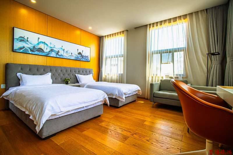 秦皇島西港花園西港國際航海中心酒店